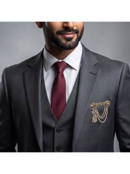 The Tie Hub - Mens Gold Brass Leopard Face Chain Lapel Pin