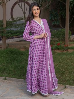 HOUSE OF JAMOTI - Purple Floral Angarkha (Set of 3)