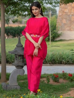 HOUSE OF JAMOTI - Pink Embellished Kaftan Co-Ord (Set of 4)