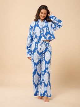 Drape In Vogue - Vibrant Ikat Print Crop Shirt And Pant