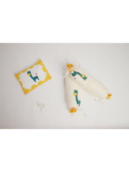 Masaya - Giraffe Yellow Pure Cotton Pillow and Bolster Set (Pack of 3) for 0-2 Years