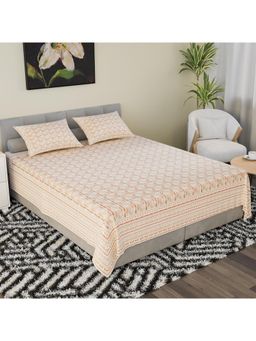 Kuber Industries - Double Bedsheet with 2 Pillow Covers Triangle Border Heritage Orange