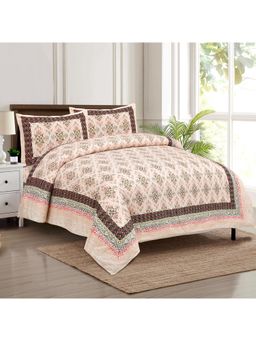 Kuber Industries - Dezier Carpet Print Double Bedsheet with 2 Pillow Covers Orange