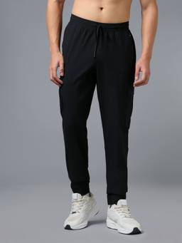 Technosport - Men Black Solid Regular Fit Cargo Joggers with Duracool+