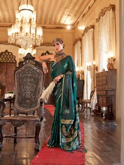 Odette - Women's Green Woven Saree with Unstitched Blouse