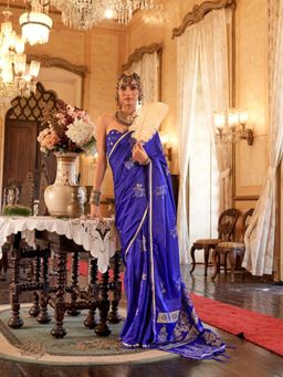 Odette - Women's Blue Woven Saree with Unstitched Blouse