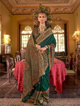 Odette - Women's Green Printed Saree with Unstitched Blouse