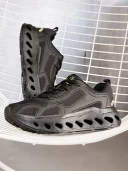 WROGN - Men Black Highball Storm C7 Walking Shoes