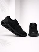 Black color option, Currently selected