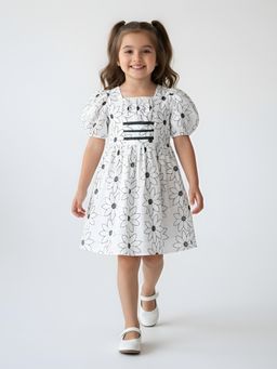 Bella Moda - White Floral Thread-Embroidered Puff Sleeve Fit and Flare Dress