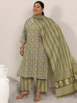 Extra love by Libas - Plus Size Women Green Printed Cotton Straight Kurta Sets for Women