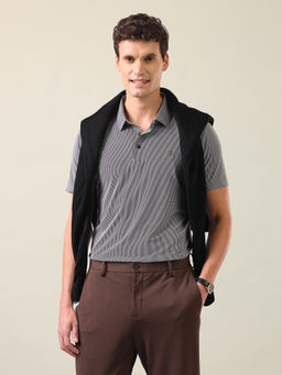U.S. POLO ASSN. - Men Black Nylon Slim Fit Polo T-Shirt