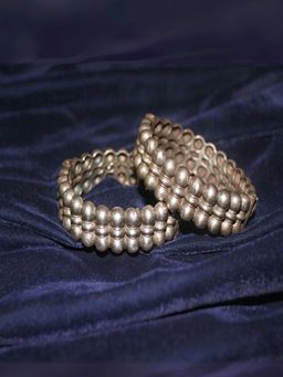Spring Soul - Women Silver Oxidised Bangles