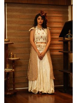 Nikita Vishakha - Samyukta Lehenga with Jacket Belt Pouch and Stitched Blouse (Set of 4)