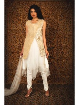 Nikita Vishakha - Rajalakshmi Pearl White Embellished Kurta with Pant and Dupatta (Set of 3)