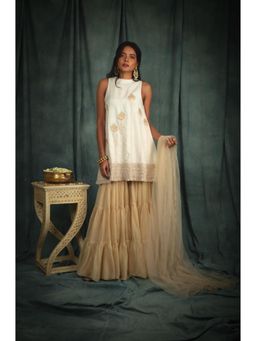 Nikita Vishakha - Anahita White Embellished Kurti with Sharara and Dupatta (Set of 3)