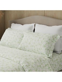 Boutique Living - 100% Cotton Green Floral King Bedsheet With 2 Pillow Covers (Green Apple Fragrance)