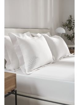 SANSAAR A D'DECOR BRAND LIVE CONSCIOUSLY - Palmera-White King Bed Sheet with 2 Pillow Covers