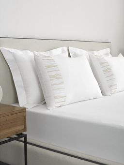 SANSAAR A D'DECOR BRAND LIVE CONSCIOUSLY - Terra-Brilliant White King Bed Sheet with 2 Pillow Covers