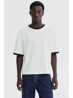 H&M - Men White Loose Fit Boxy-style t-shirt