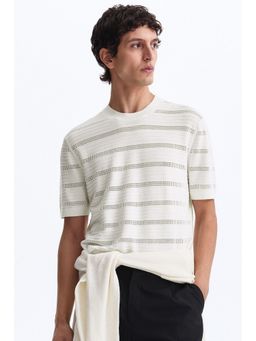 H&M - Men White Slim Fit Knitted T-shirt