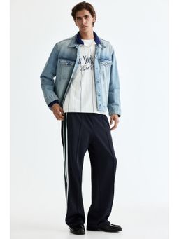 H&M - Men Blue Relaxed Fit track pants