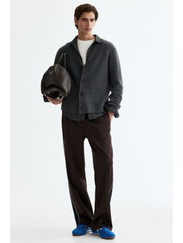 H&M - Men Brown Relaxed Fit track pants