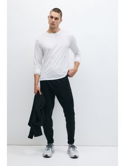 H&M - Men Black Football Joggers with DryMove