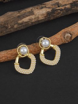 E2O - Self Design White Stone Gold Plated Stud Earring