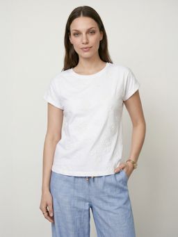 max - Women White Embroidered T-shirt