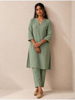 trueBrowns - Green Solid Viscose Kurta Co-Ord Set