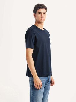 Levi's - Navy Blue Graphic Regular Fit T-Shirt
