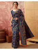 Navy Blue color option, Currently selected