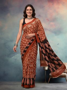 Jaipur Kurti - Red Pure Cotton Floral Saree Without Unstitched Blouse