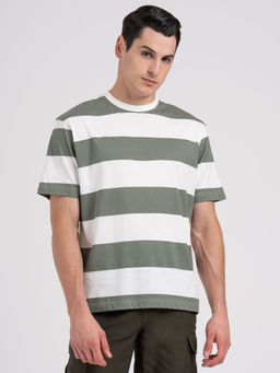 Red Tape - Men White Stripes T-Shirt