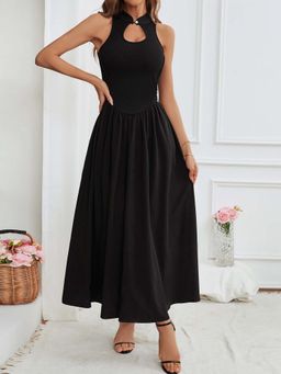 Outzidr - Black Mandarin Neck Midi Dress