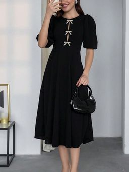 Outzidr - Black Puff Sleeve Front Bow Dress