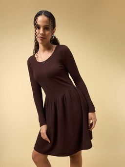 Outzidr - Brown Full Sleeves Dress