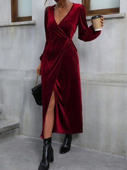Outzidr - Wine Full Sleeved Front Tie Up Midi Dress