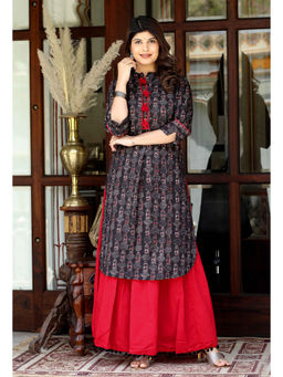 Doriyaan - Women Black Cotton Floral Printed Kurta and Lace Detailing Solid Skirt (Set of 2)