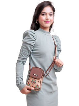 Sibia Bags - Tirumala Kalamkari Mobile Pouch