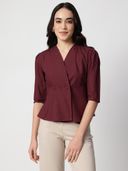 Maroon color option, Currently selected
