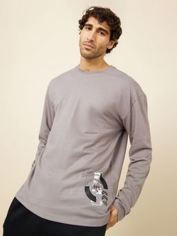 Styli - Grey Long Sleeve Oversized T-Shirt with Minimal Print Detail