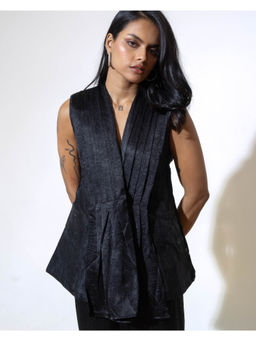 Amoh - Black Riva Top