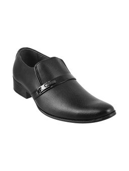 Mochi - Solid Black Slip-on Shoes