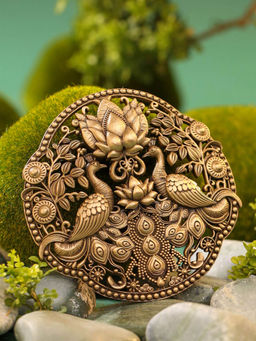 Cosa Nostraa - Peacock Parade