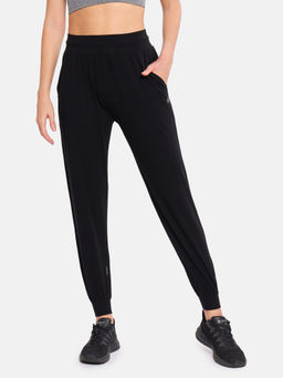CULT - Black Solid Active Cotton Joggers with Pockets