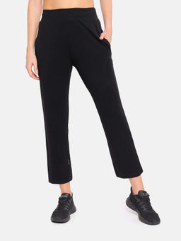 CULT - Black Solid Regular Track Pants with Pockets