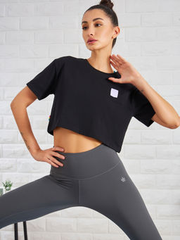 CULT - Black Solid Yoga Cotton Crop T-shirt