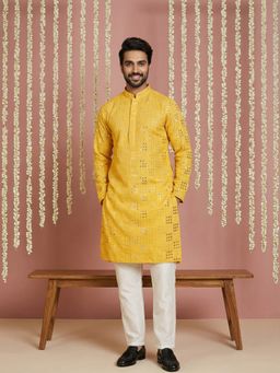 Jompers - Men Yellow Silk Blend Embroidered Straight Kurta with Pyjama
